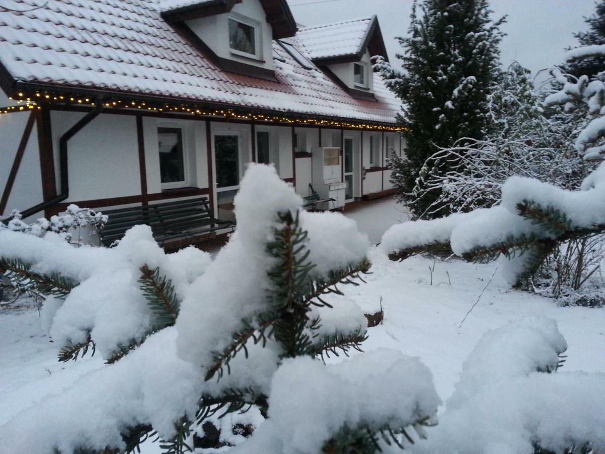 Cztery Pory Warmii Pluski Pokoje Do Wynajecia Apartment Exterior foto